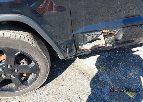 2019 Jeep Grand Cherokee Altitude 4X4/Laredo 4X4/Laredo E 4X4/Upland 4X4 from USA, damaged, VIN 1C4RJFAG8KCS90209